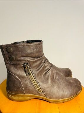 Women's Brown Ankle Booties with Side Zip